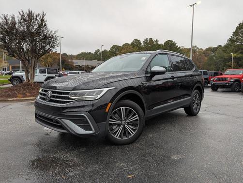 2024 Volkswagen Tiguan 2.0T Wolfsburg Edition