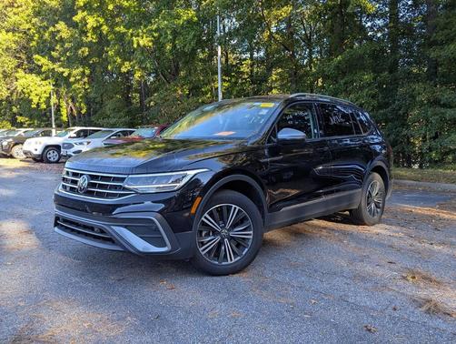 2024 Volkswagen Tiguan 2.0T Wolfsburg Edition