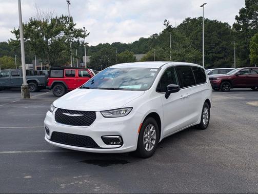 2026 Chrysler Pacifica L