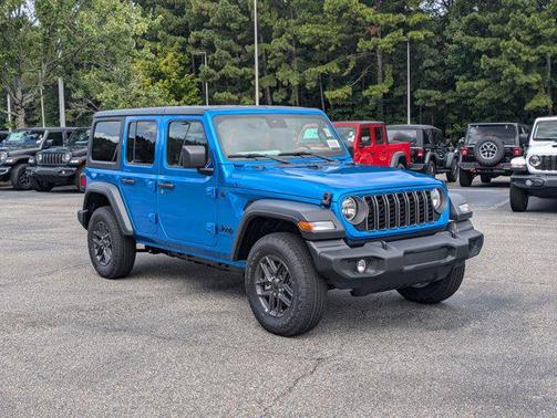 2025 Jeep Wrangler Sport S