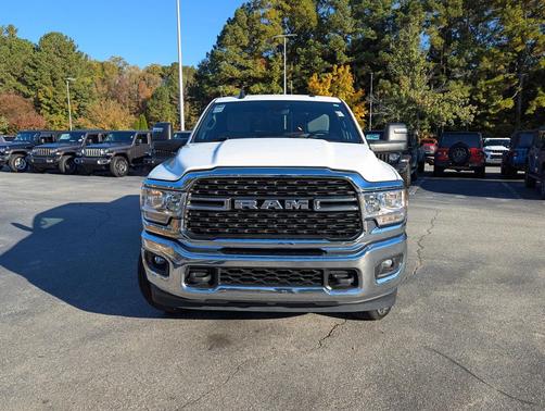 2024 RAM 2500 Big Horn Crew Cab 4x4 6'4' Box