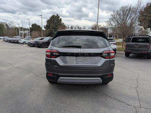 2023 Honda Pilot AWD EX-L 7 Passenger