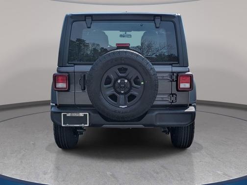 Granite Crystal Metallic Clearcoat 2026 Jeep Wrangler Sport