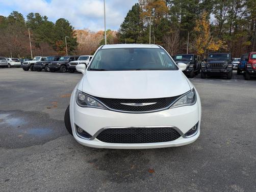 2019 Chrysler Pacifica Touring Plus