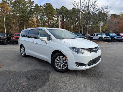 2019 Chrysler Pacifica Touring Plus