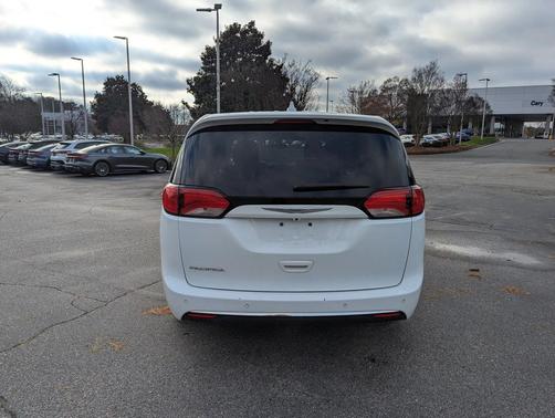 2019 Chrysler Pacifica Touring Plus