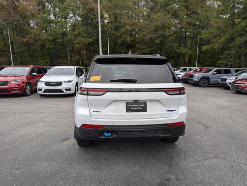 2024 Jeep Grand Cherokee 4xe Trailhawk