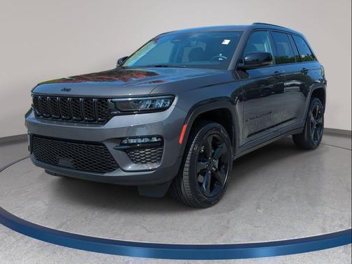 Baltic Gray Metallic Clearcoat 2023 Jeep Grand Cherokee Limited