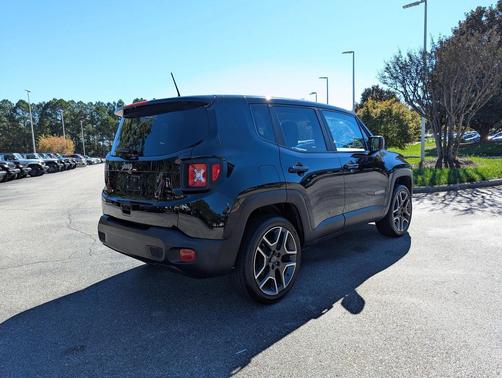 2020 Jeep Renegade Jeepster 4X4