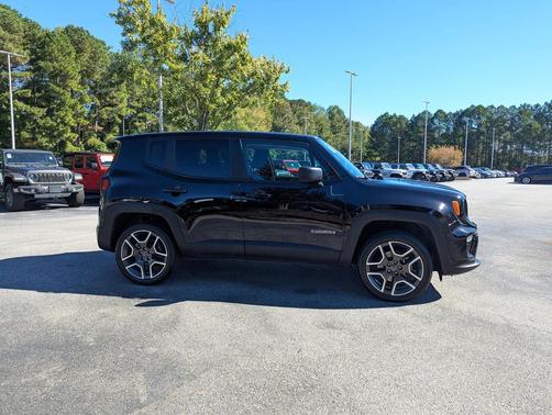 2020 Jeep Renegade Jeepster 4X4