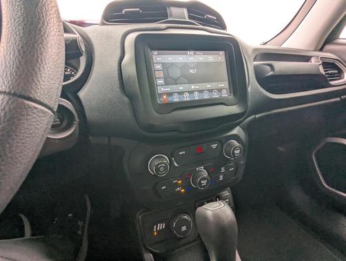 2020 Jeep Renegade Jeepster 4X4