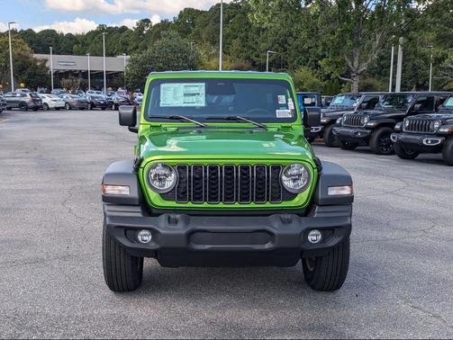 2025 Jeep Wrangler Sport S