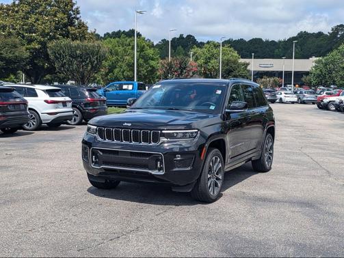 2025 Jeep Grand Cherokee Overland