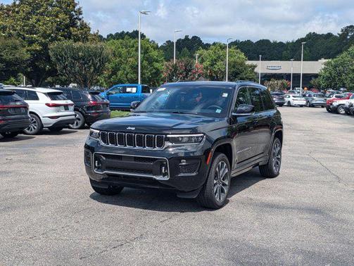 2025 Jeep Grand Cherokee Overland
