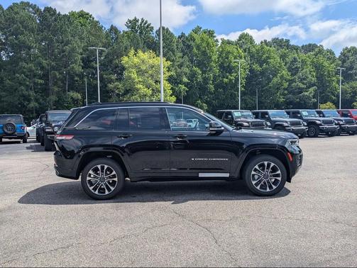 2025 Jeep Grand Cherokee Overland