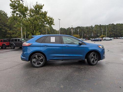 2021 Ford Edge ST