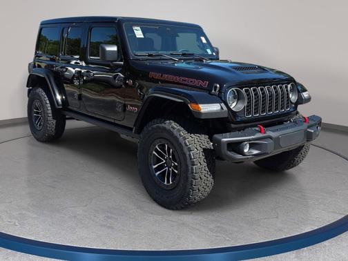 Black Clearcoat 2026 Jeep Wrangler Rubicon