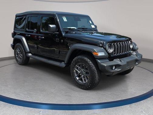 Black Clearcoat 2026 Jeep Wrangler Sport