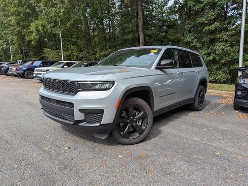 2023 Jeep Grand Cherokee L Altitude
