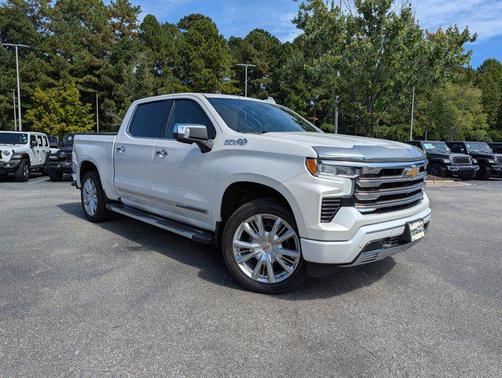 2022 Chevrolet Silverado 1500 High Country