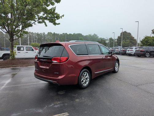 2017 Chrysler Pacifica Limited