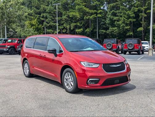 2026 Chrysler Pacifica L