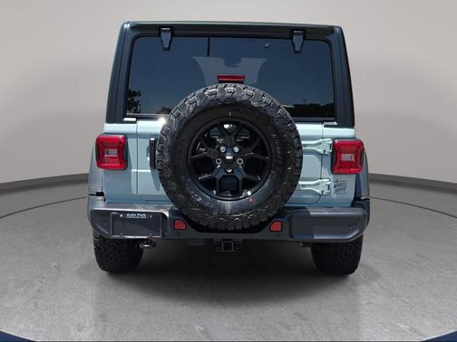 Earl Clearcoat 2026 Jeep Wrangler Willys