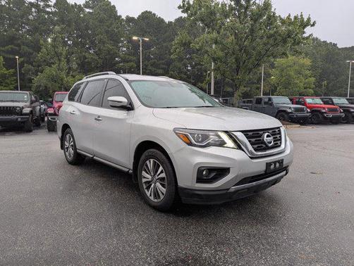 2020 Nissan Pathfinder SV 4WD