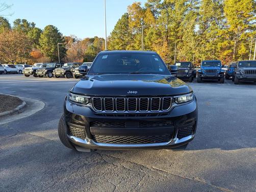 2024 Jeep Grand Cherokee L Laredo