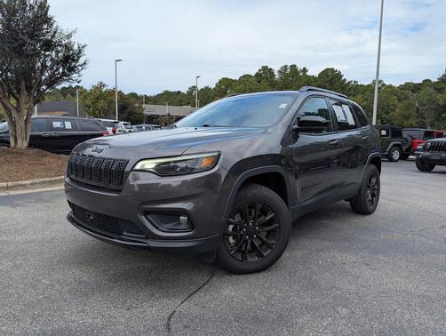2023 Jeep Cherokee Altitude