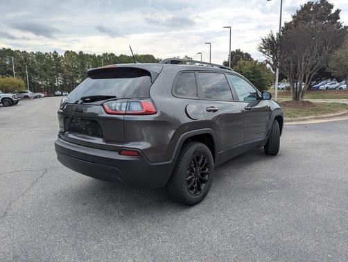 2023 Jeep Cherokee Altitude