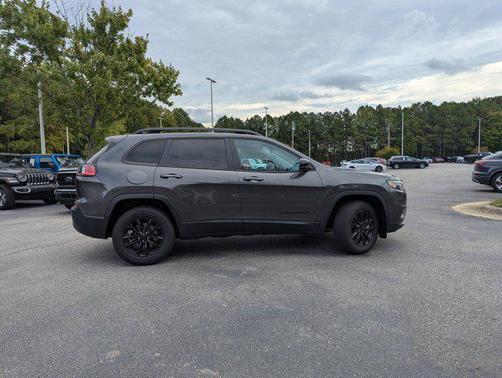2023 Jeep Cherokee Altitude
