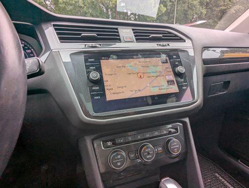 2018 Volkswagen Tiguan 2.0T SEL