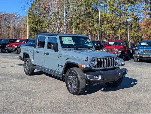 2026 Jeep Gladiator Sport S