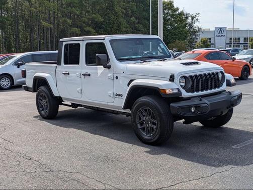 2025 Jeep Gladiator Sport S