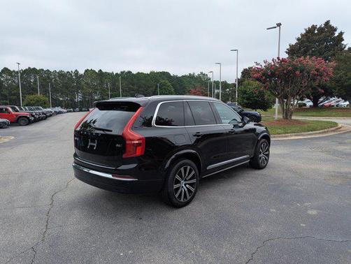 2025 Volvo XC90 B6 Plus 7-Seater