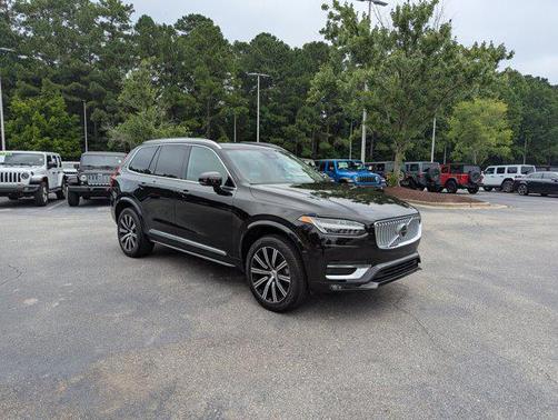 2025 Volvo XC90 B6 Plus 7-Seater