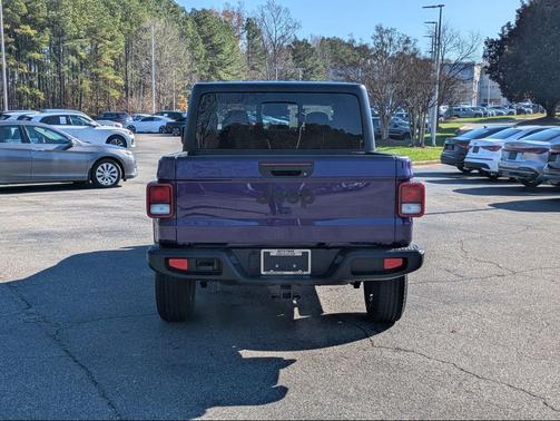2026 Jeep Gladiator Sport S