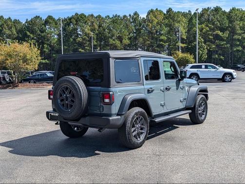 2025 Jeep Wrangler Sport S