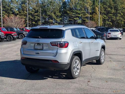 2026 Jeep Compass Latitude