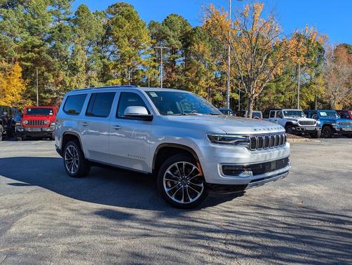 2022 Jeep Wagoneer Series III 4x4