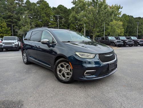2022 Chrysler Pacifica Limited