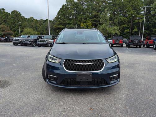 2022 Chrysler Pacifica Limited