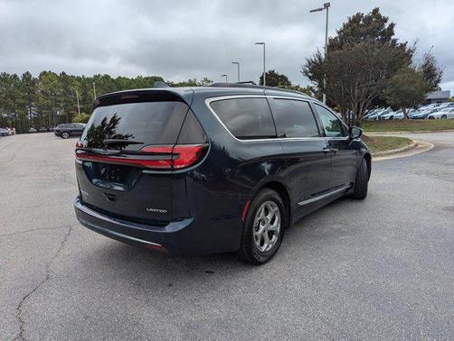 2022 Chrysler Pacifica Limited