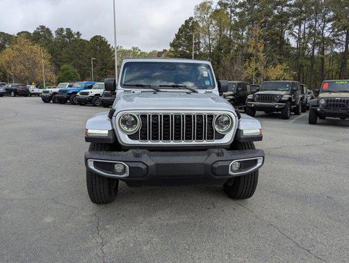 2024 Jeep Wrangler 4-Door Sahara 4x4
