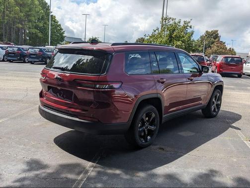 2025 Jeep Grand Cherokee L Altitude