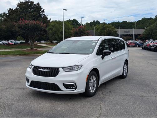 2026 Chrysler Pacifica L