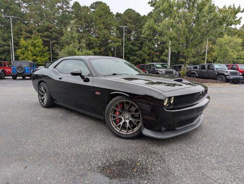 2016 Dodge Challenger SRT 392