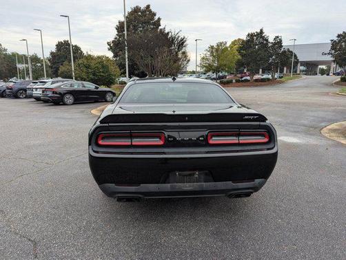 2016 Dodge Challenger SRT 392