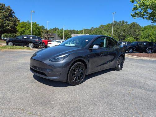 2025 Tesla Model Y Long Range Dual Motor All-Wheel Drive